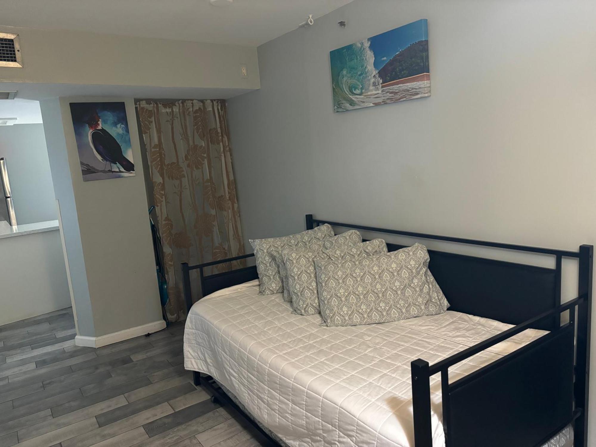 Condotel With Free Parking Wifi Central Ac 檀香山 客房 照片